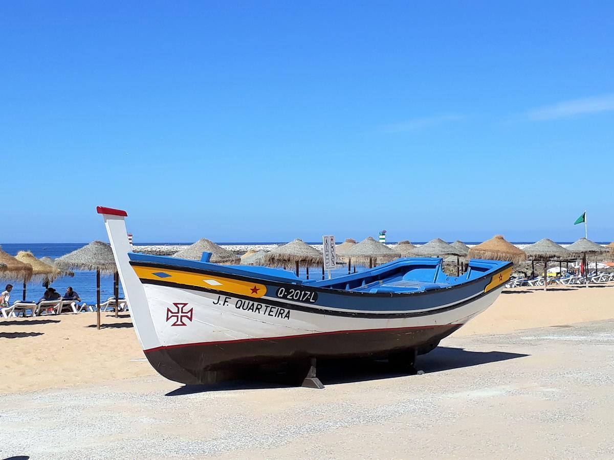 Mira Atlantico 13- Terraco Com Vista Mar E Cidade, Wifi, 80Mt Praia Quarteira Eksteriør bilde